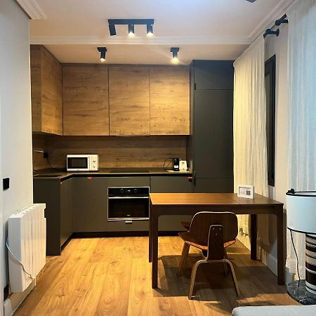 Realbites Accommodations Madrid Eksteriør billede
